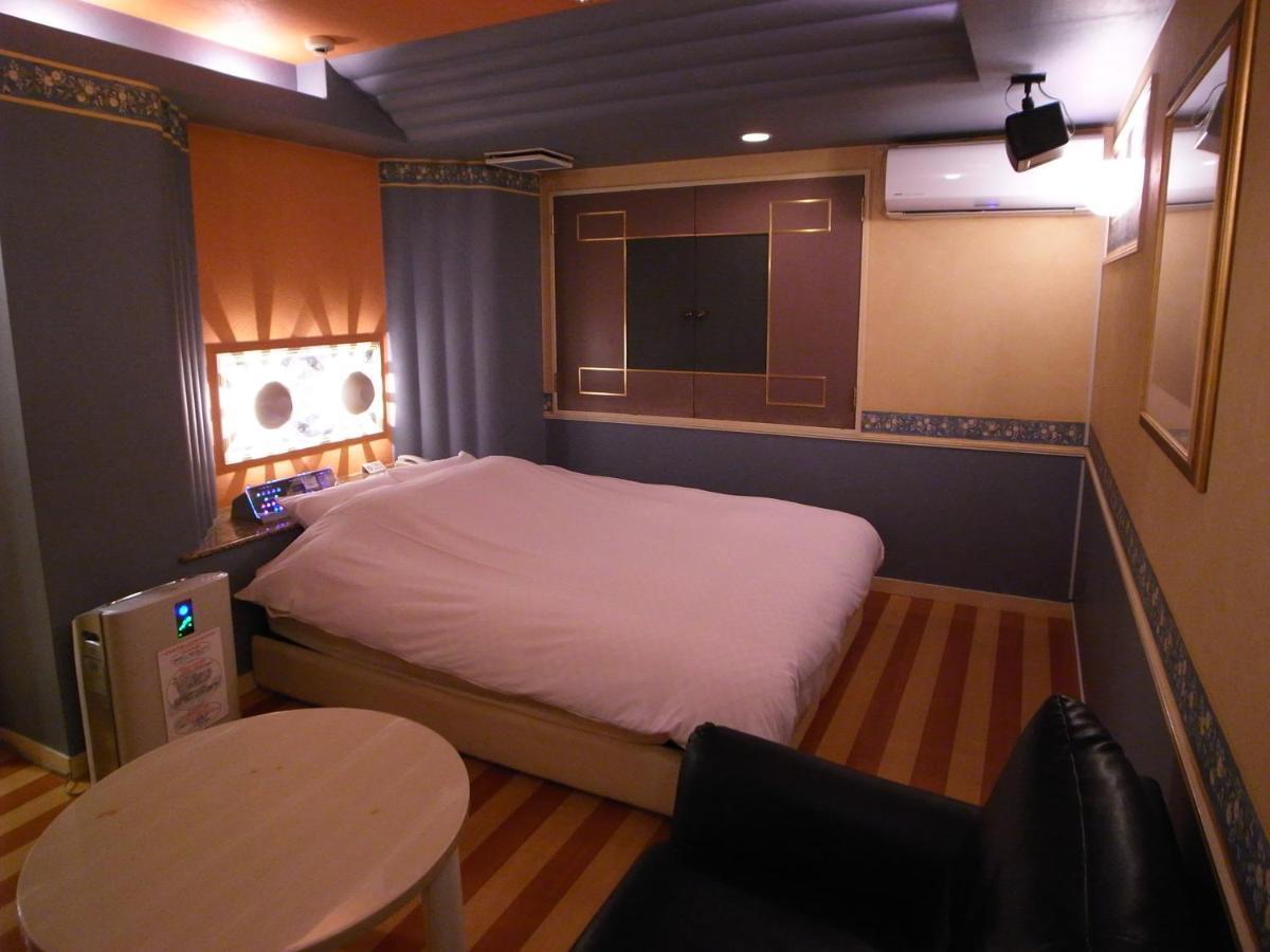 Hotel K Village Tokorozawa Buitenkant foto